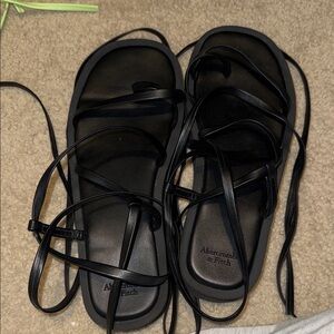 Abercrombie & Fitch Black Wrap-Strap Flat Sandals